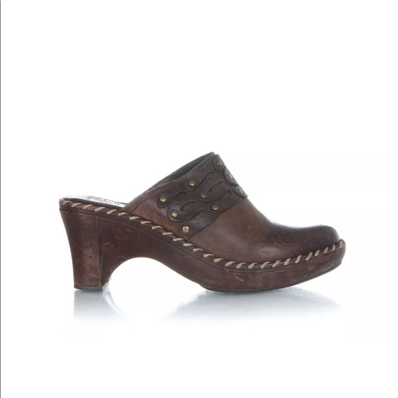 frye clogs and mules